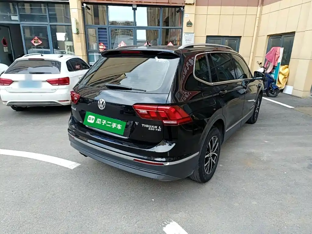 Tiguan L 330 TSI Auto 2 WD Luxury