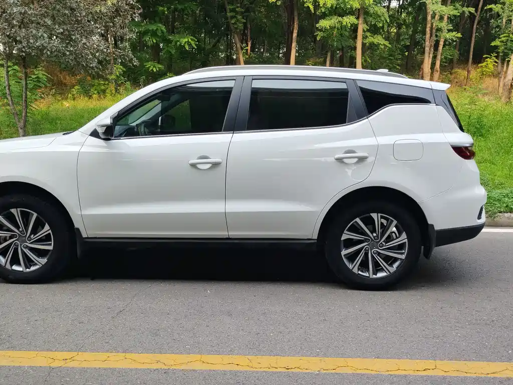 Vision X6 1.4 T CVT Distinguished
