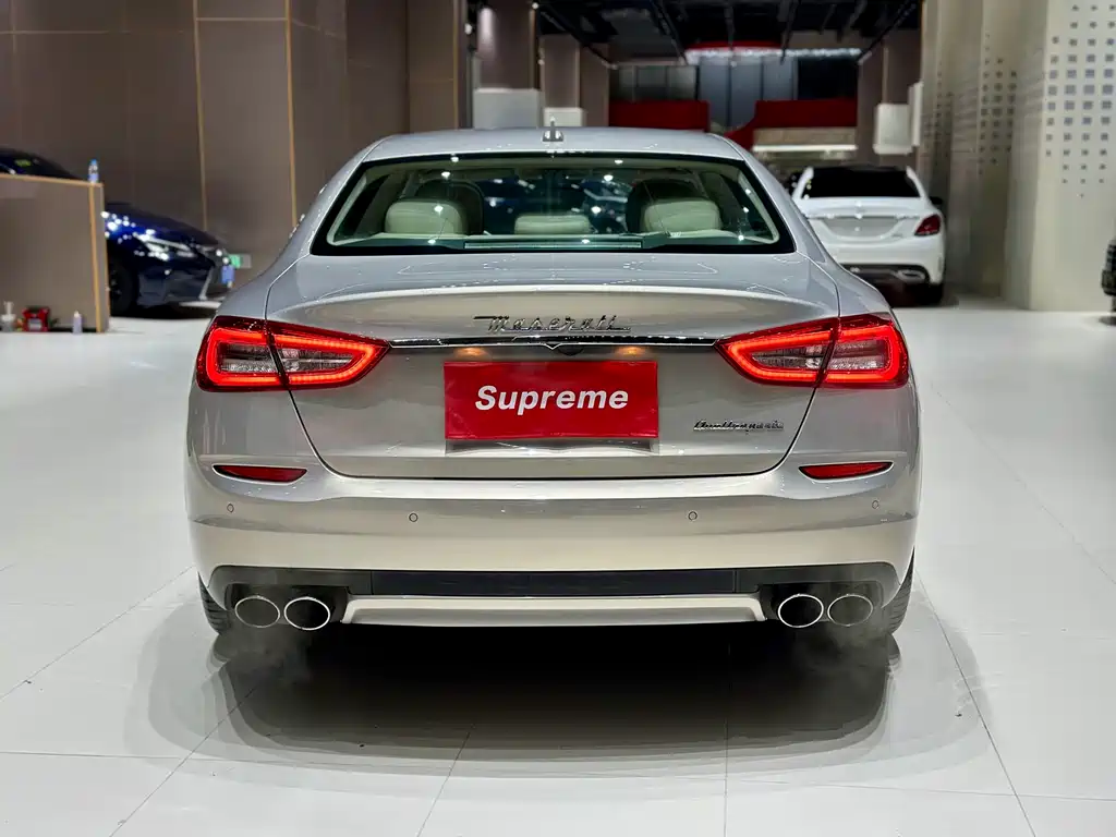 Quattroporte 3.0 T Standard