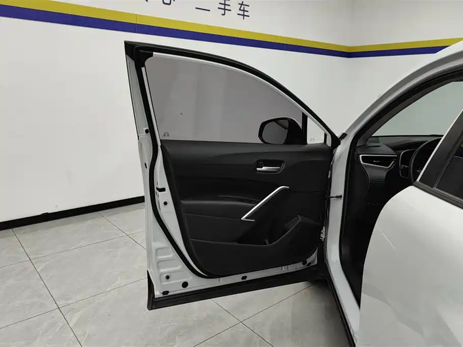 Frontlander 2.0 L CVT Luxury PLUS