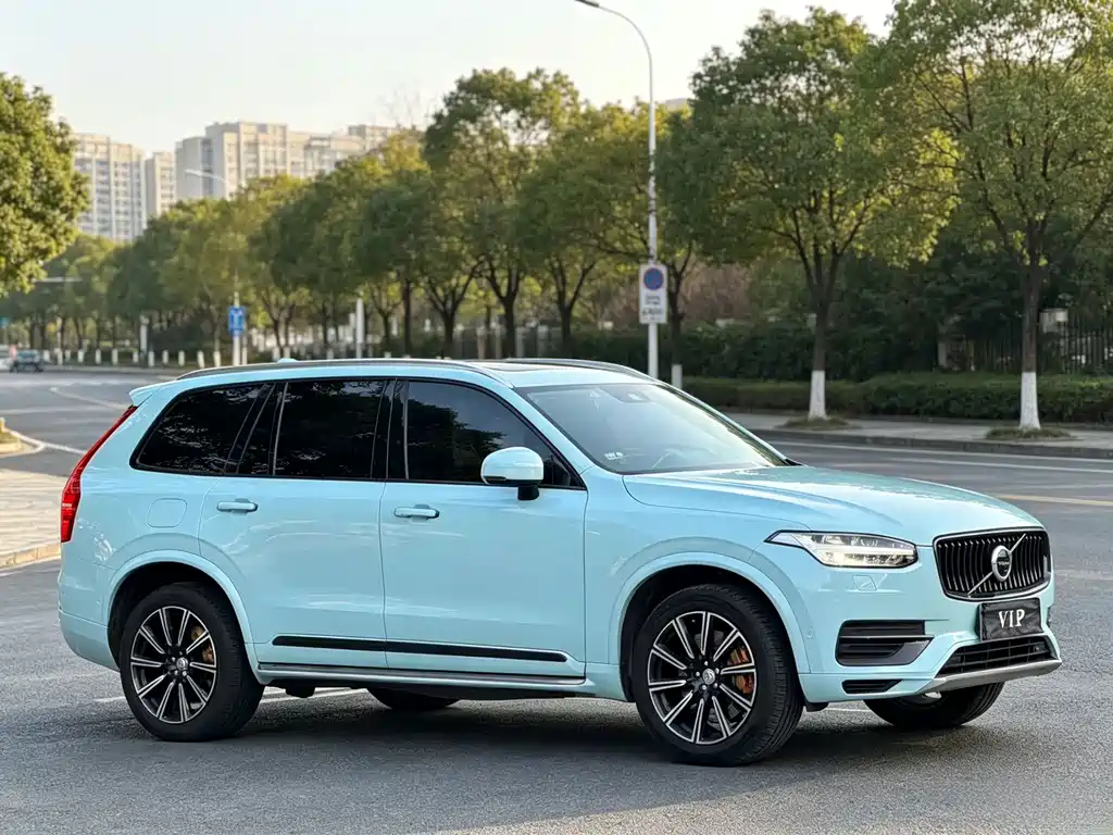 Volvo XC90 PHEV E Drive Hybrid T8 Smart Supreme 7-seat