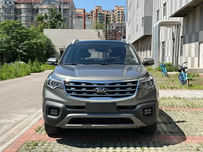 Kia Sportage 2.0 L Auto Smart Enjoyment Luxury