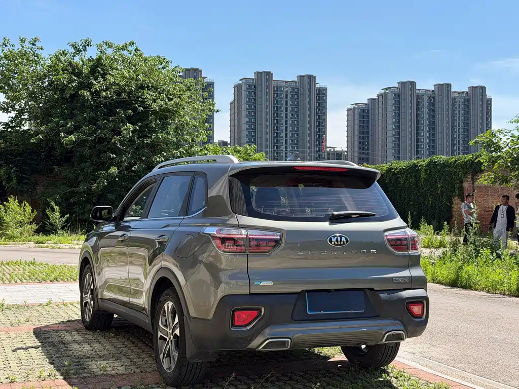 Sportage 2.0 L Auto Smart Enjoyment Luxury