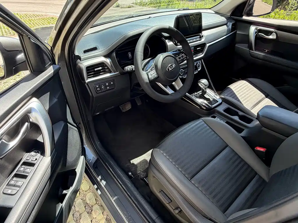 Sportage 2.0 L Auto Smart Enjoyment Luxury