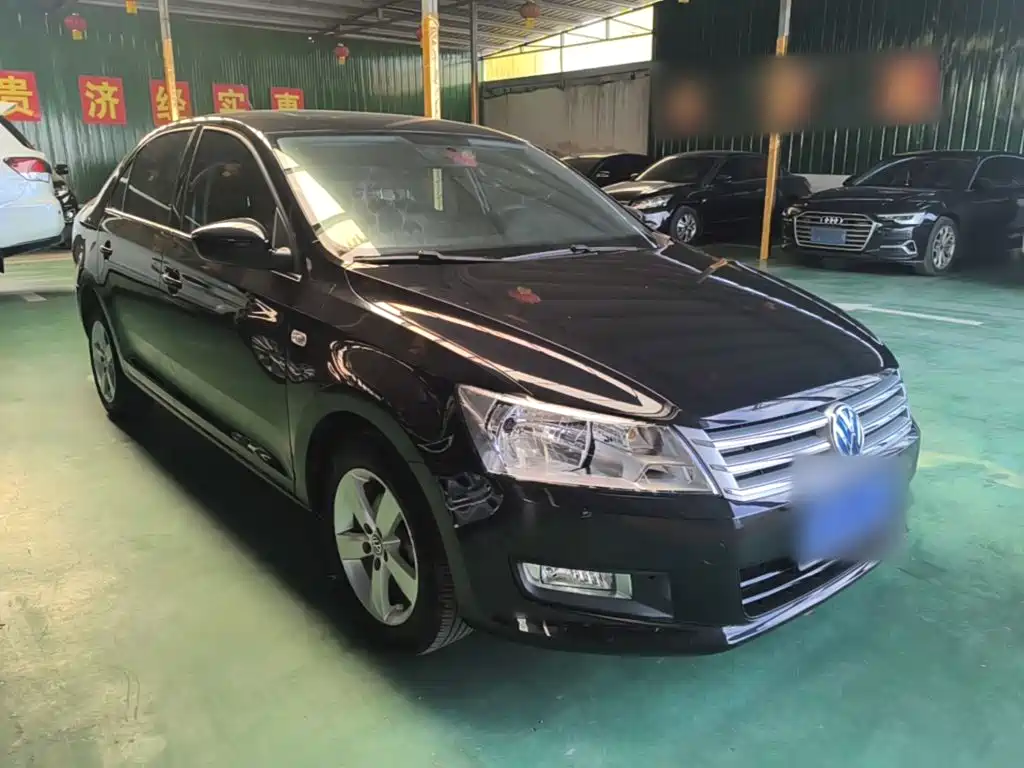Santana 1.6 L Auto Comfort