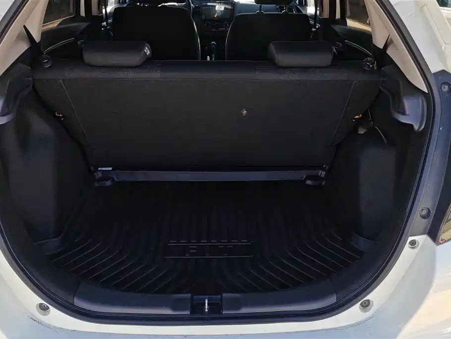Fit 1.5 L CVT Comfort Sunroof