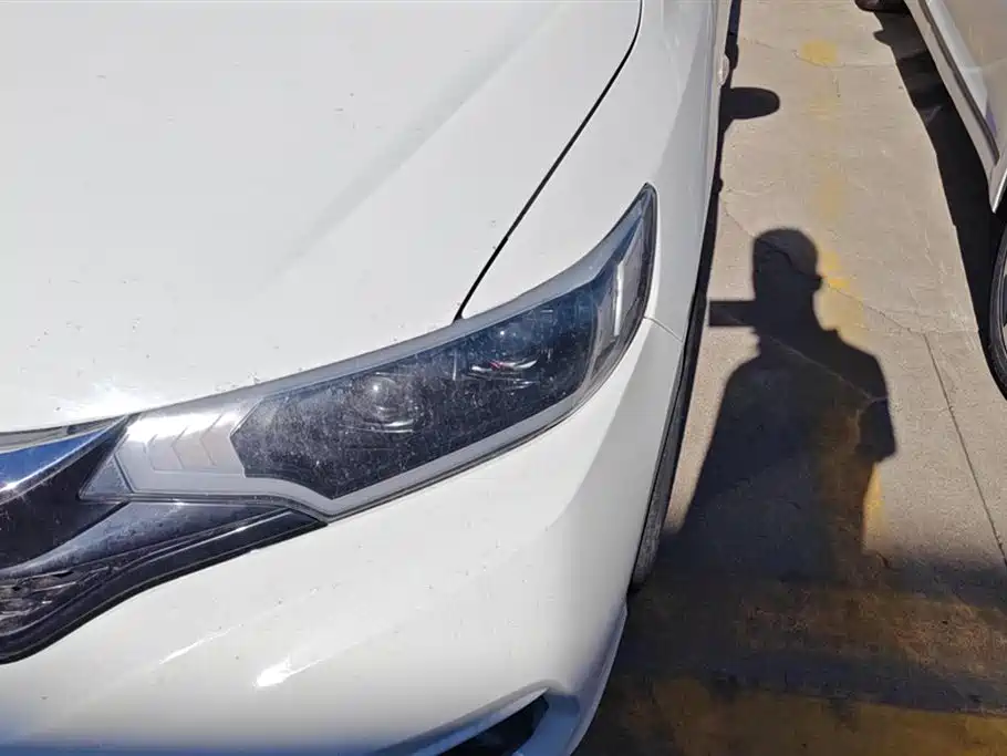 Fit 1.5 L CVT Comfort Sunroof