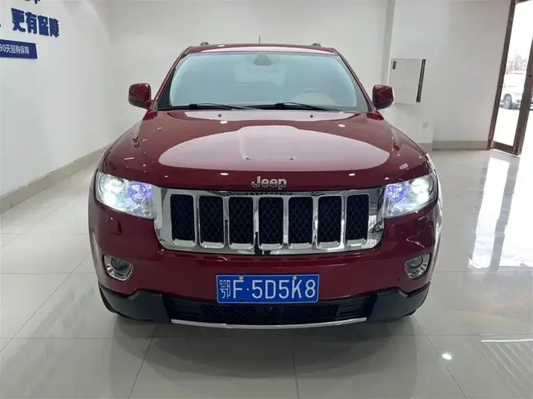 Jeep Grand Cherokee (Import) 大切诺基(进口) 2012款 3.6 L 舒适导航版
