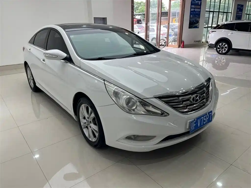 Sonata 索纳塔 2011款 2.0 L 自动时尚版