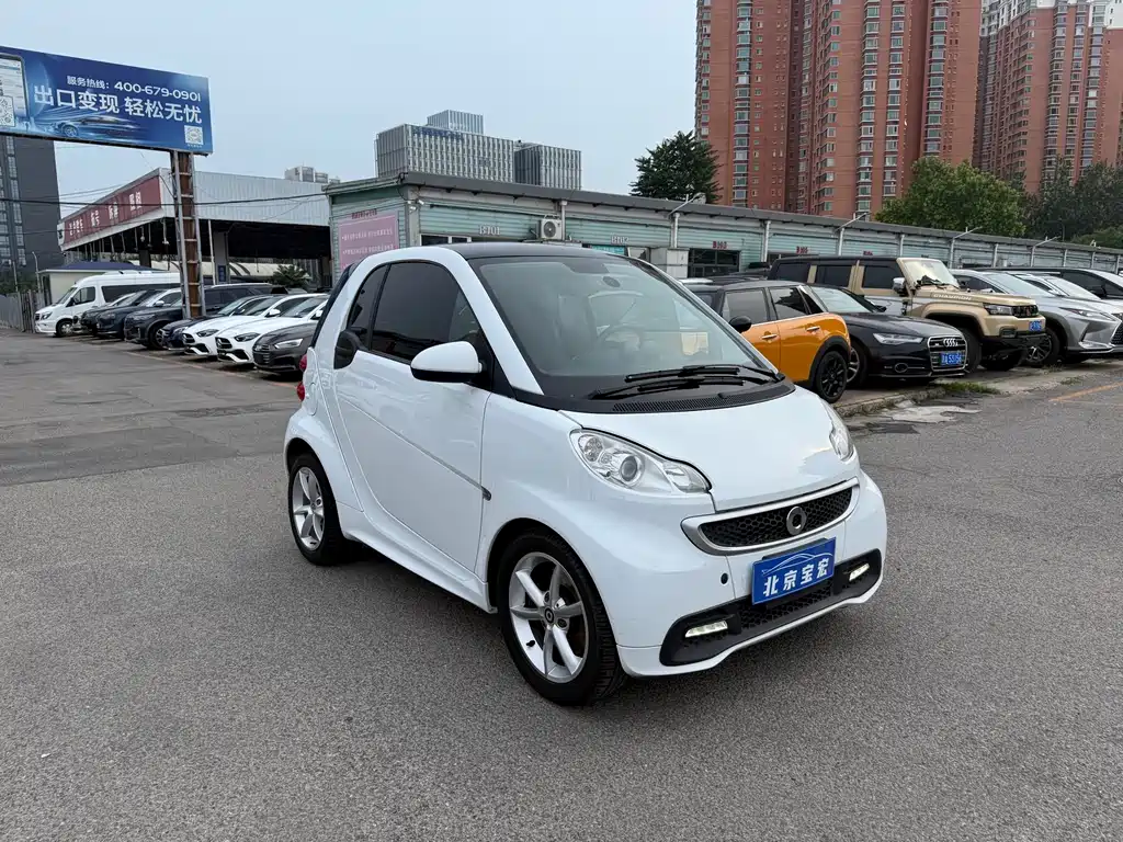 smart fortwo 1.0 T Hardtop Passion