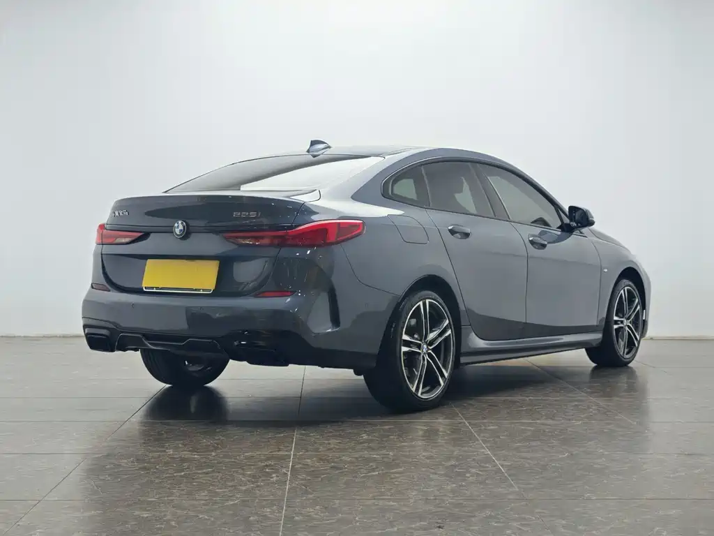 BMW 2 Series (Import) 225 i 4-door Coupe M Sport Night Package