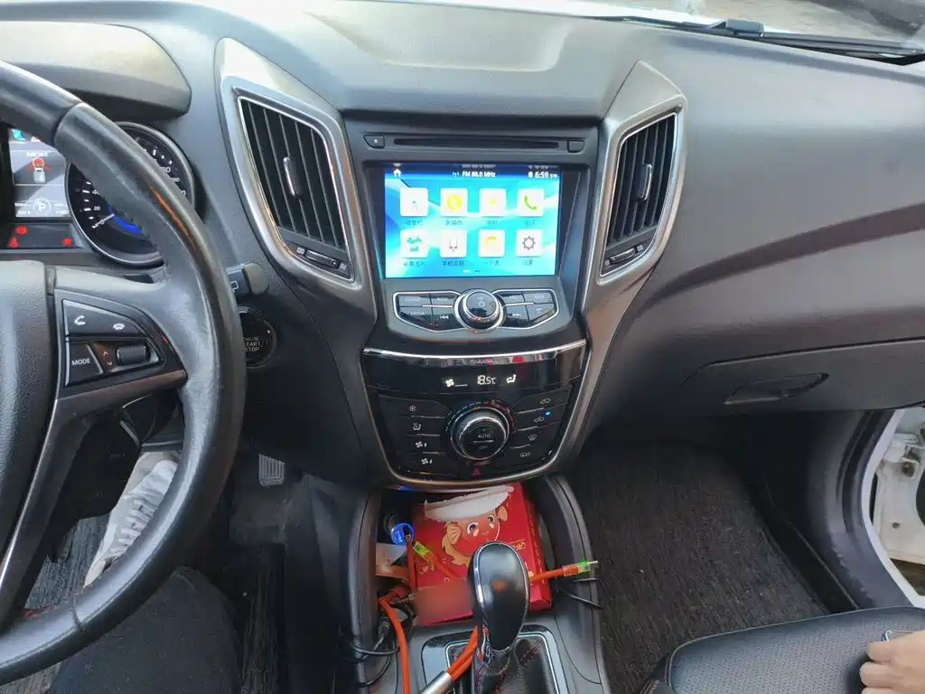 Changan CS75 1.8 T Auto Elite CN-V