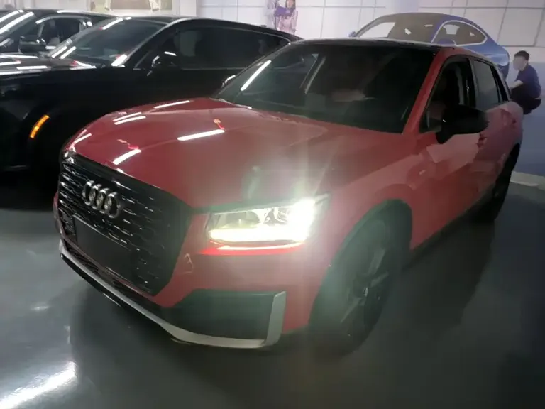 Audi Q2 L 35 TFSI Progressive Dynamic