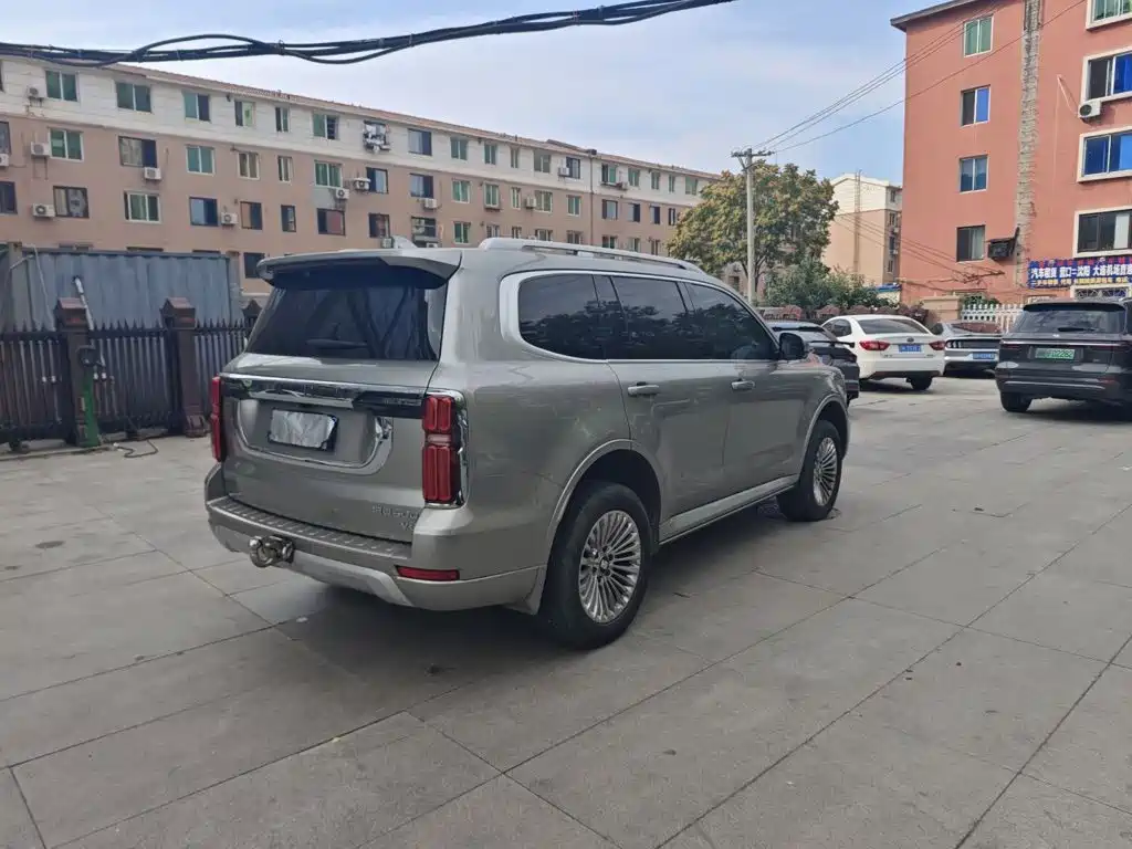 Tank 500 3.0 T Business Realm 5-seat