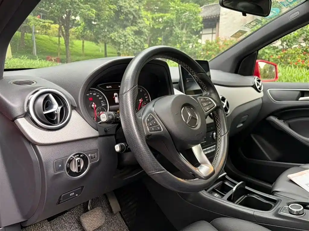 Mercedes-Benz B-Class B 200 Dynamic