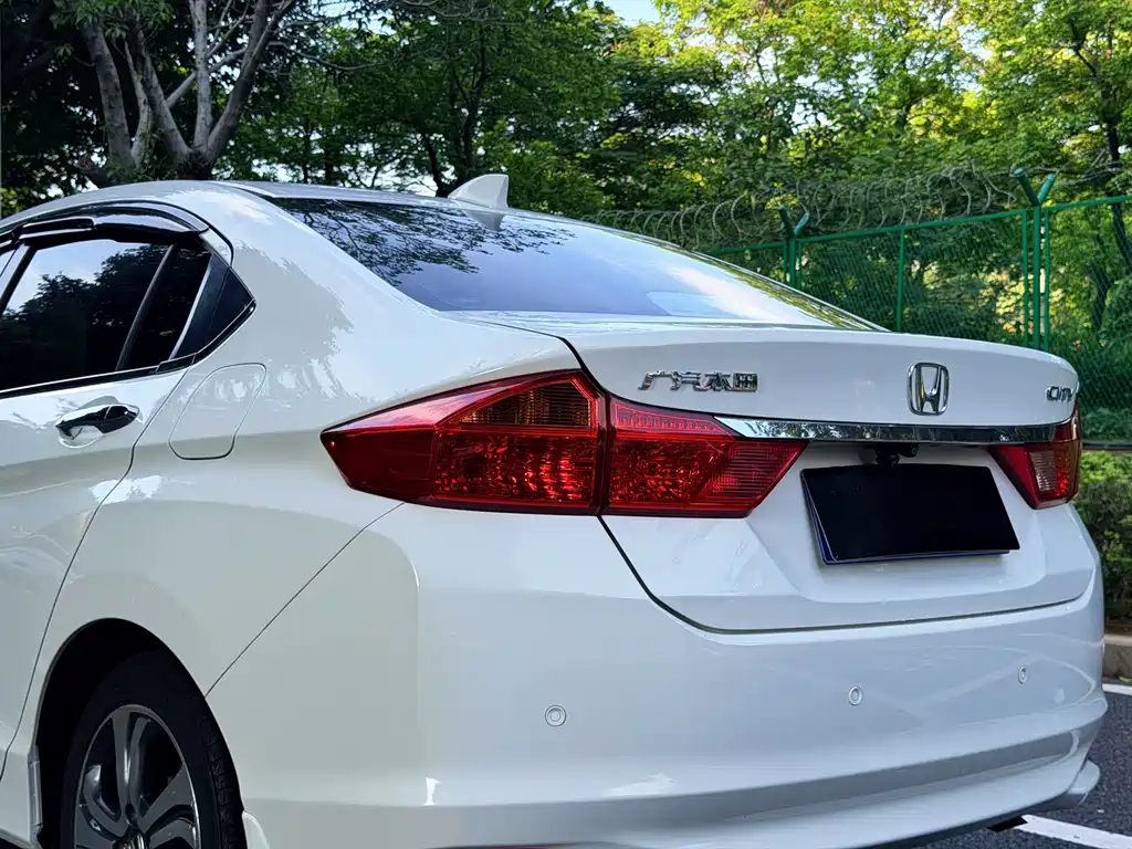 City 锋范 2015款 1.5 L CVT旗舰版