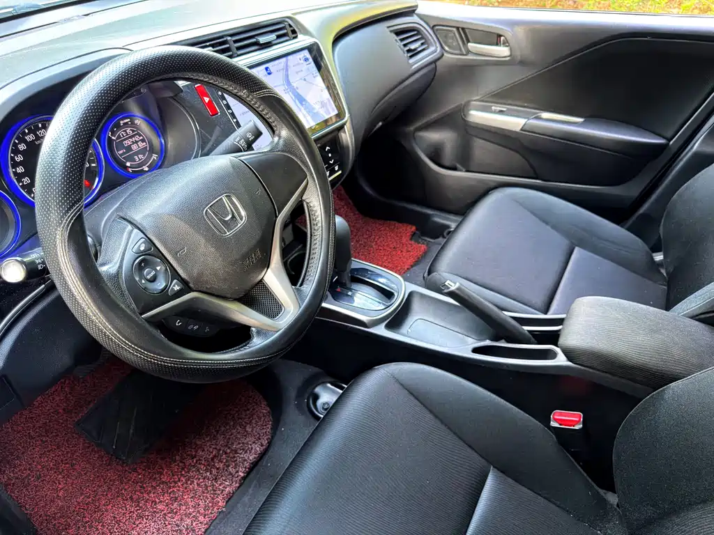 City 锋范 2015款 1.5 L CVT旗舰版