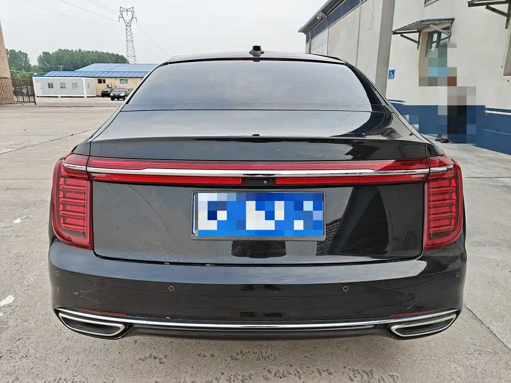 Hongqi H9 2.0 T Connected Flagship Enjoyment