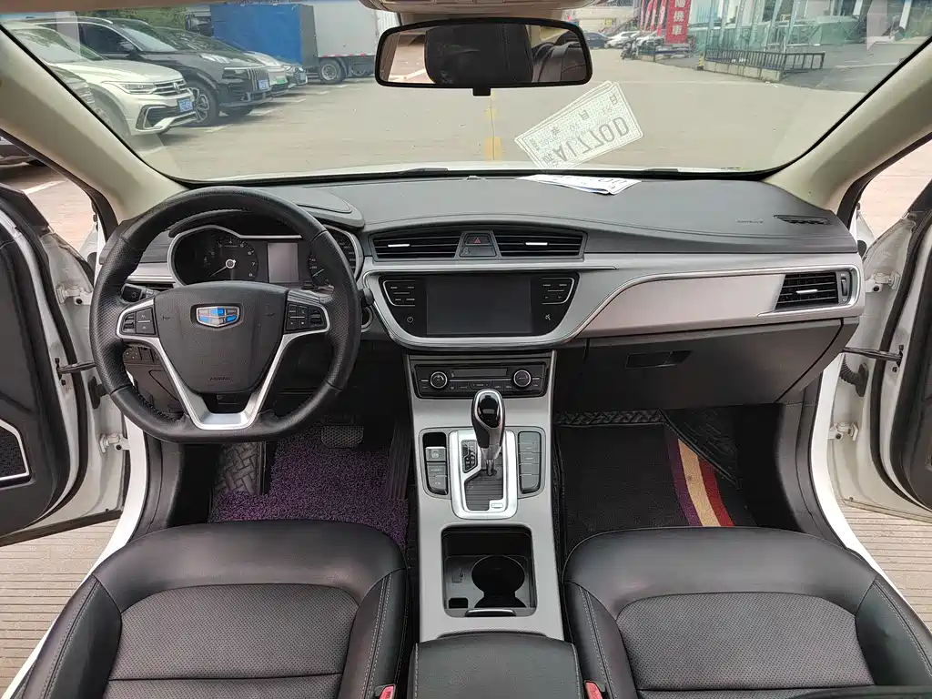 Emgrand GL 1.8 L DCT Elite Connected