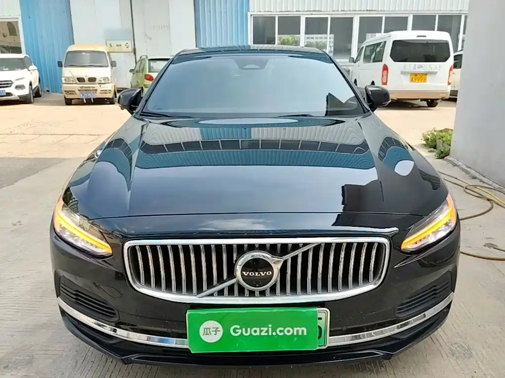 Volvo S90 PHEV PHEV Hybrid 4 WD Long Range Smart Ease Luxury