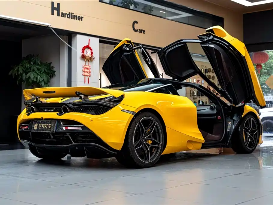 McLaren 720 S 4.0 T Coupe