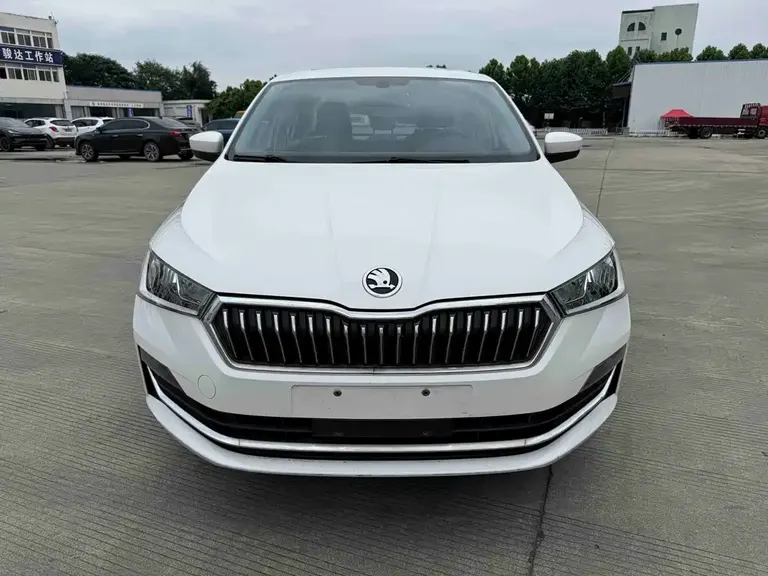 Skoda Rapid 昕锐 2020款 1.5 L 自动舒适版