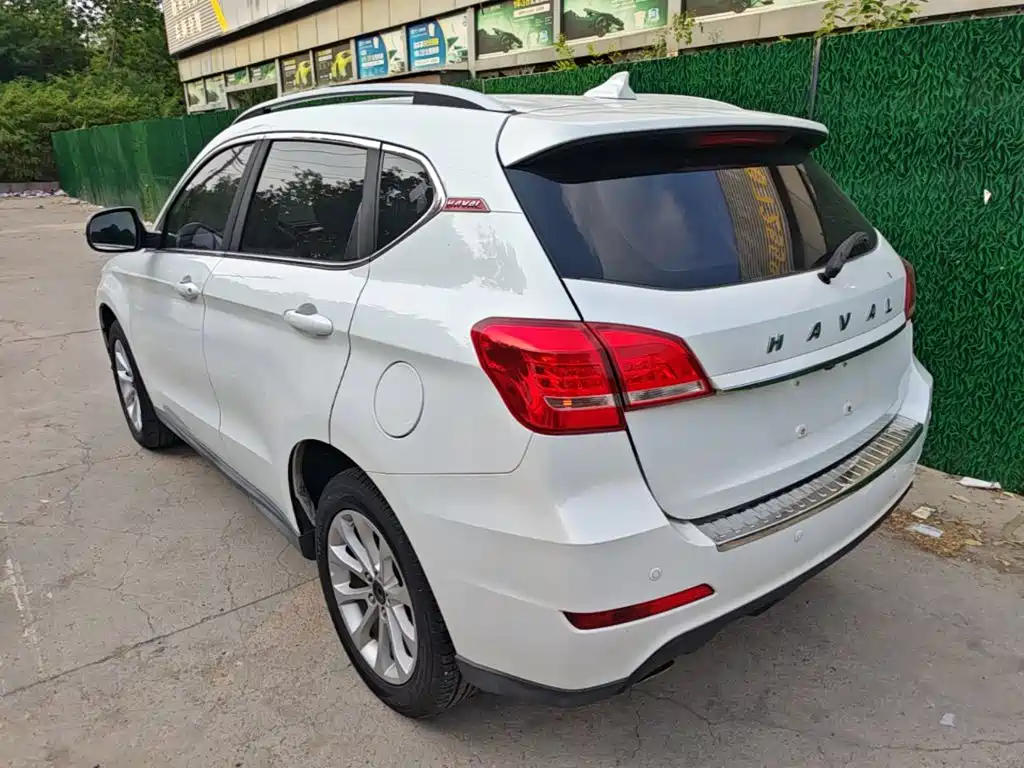 Haval H2 Red Label 1.5 T DCT 2 WD Elite