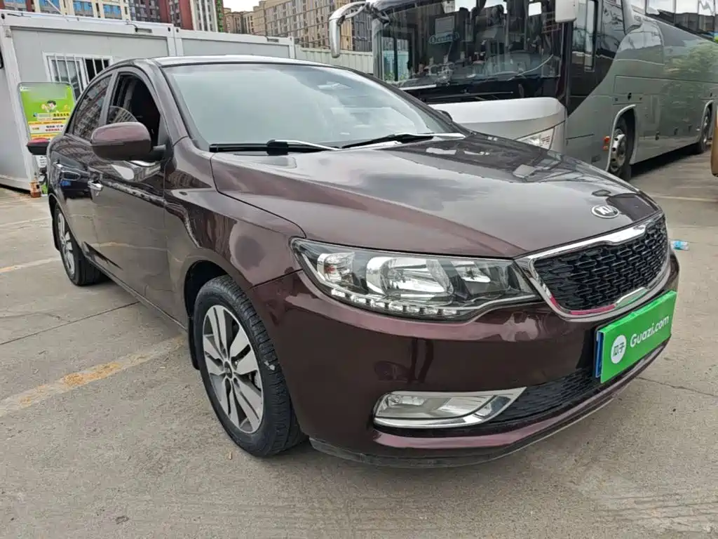 Forte 1.6 L MT GLS