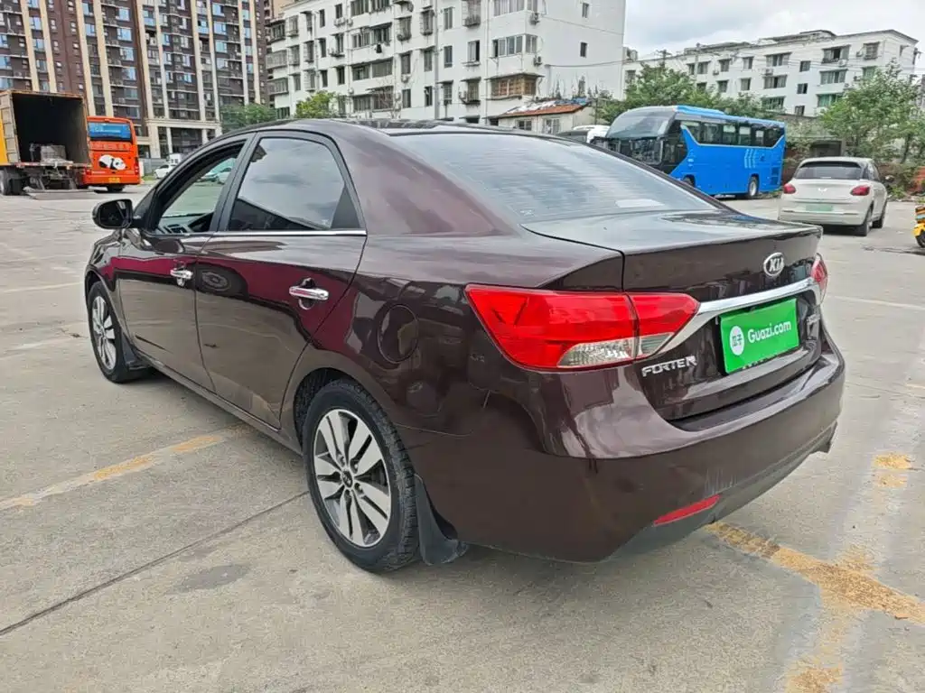 Forte 1.6 L MT GLS