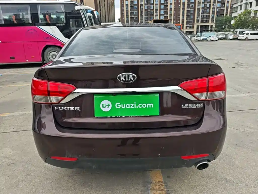 Forte 1.6 L MT GLS