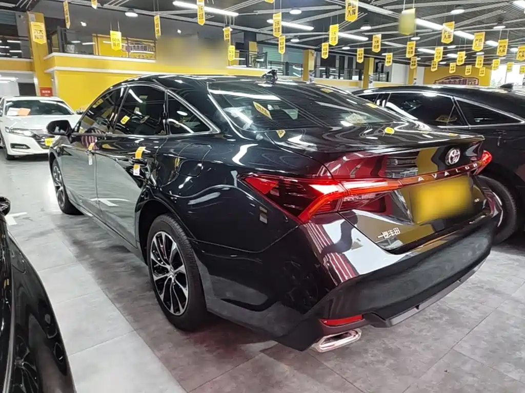 Avalon 2.0 L Select