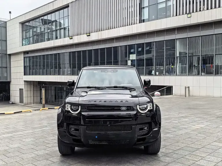 Land Rover Defender 90 3.0 T P400 XS