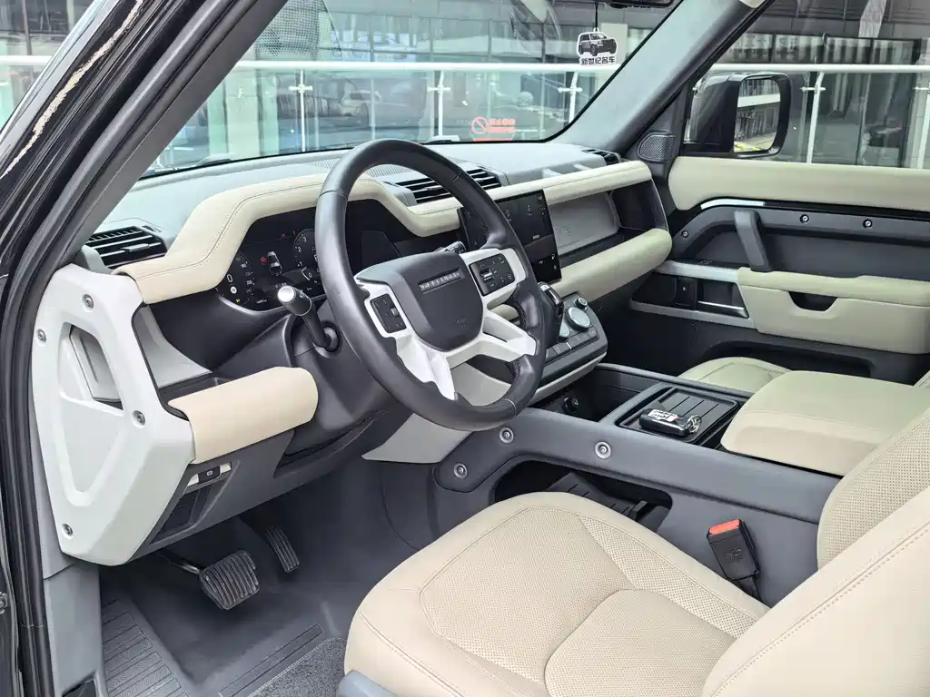 Land Rover Defender 90 3.0 T P400 XS