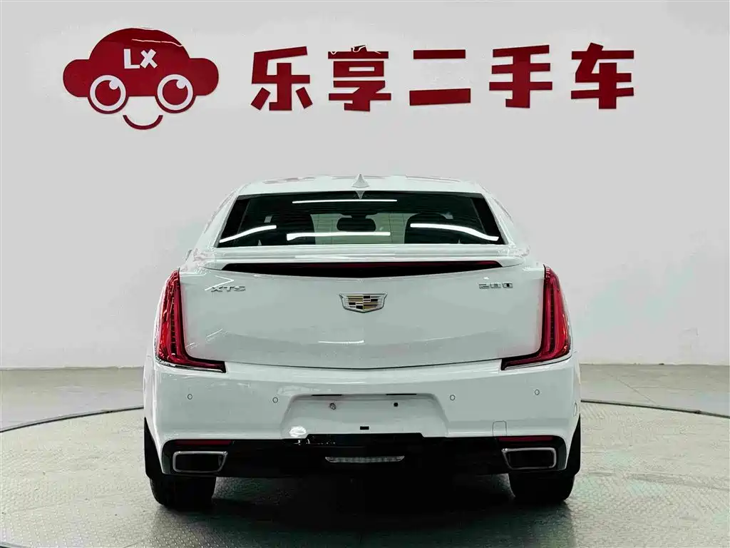 Cadillac XTS 28 T Tech