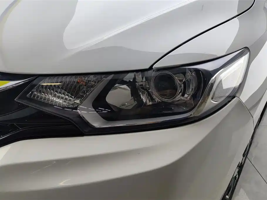 Fit 1.5 L CVT Comfort