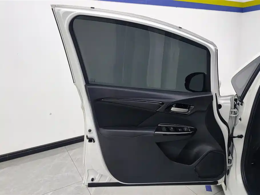 Fit 1.5 L CVT Comfort