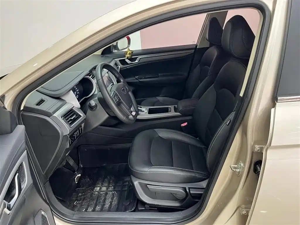 Emgrand GL 1.8 L DCT Elite Connected