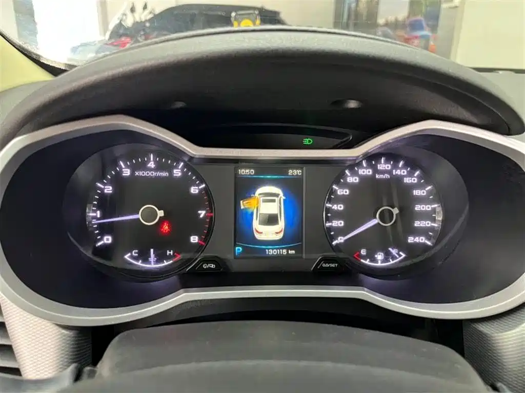 Emgrand GL 1.8 L DCT Elite Connected
