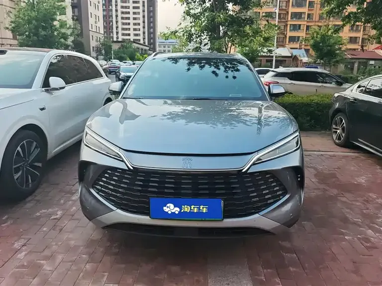 BYD Song L DM-i 160 km Transcend