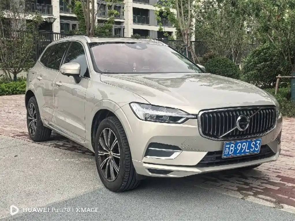 Volvo XC60 T5 4 WD Smart Vision Luxury