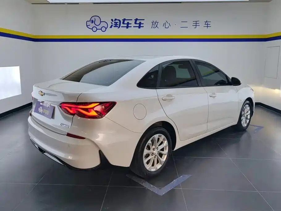 Monza 1.5 L DCT Joy