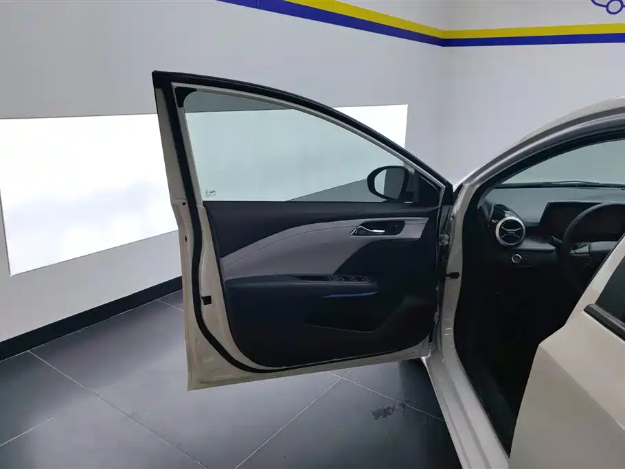 Monza 1.5 L DCT Joy