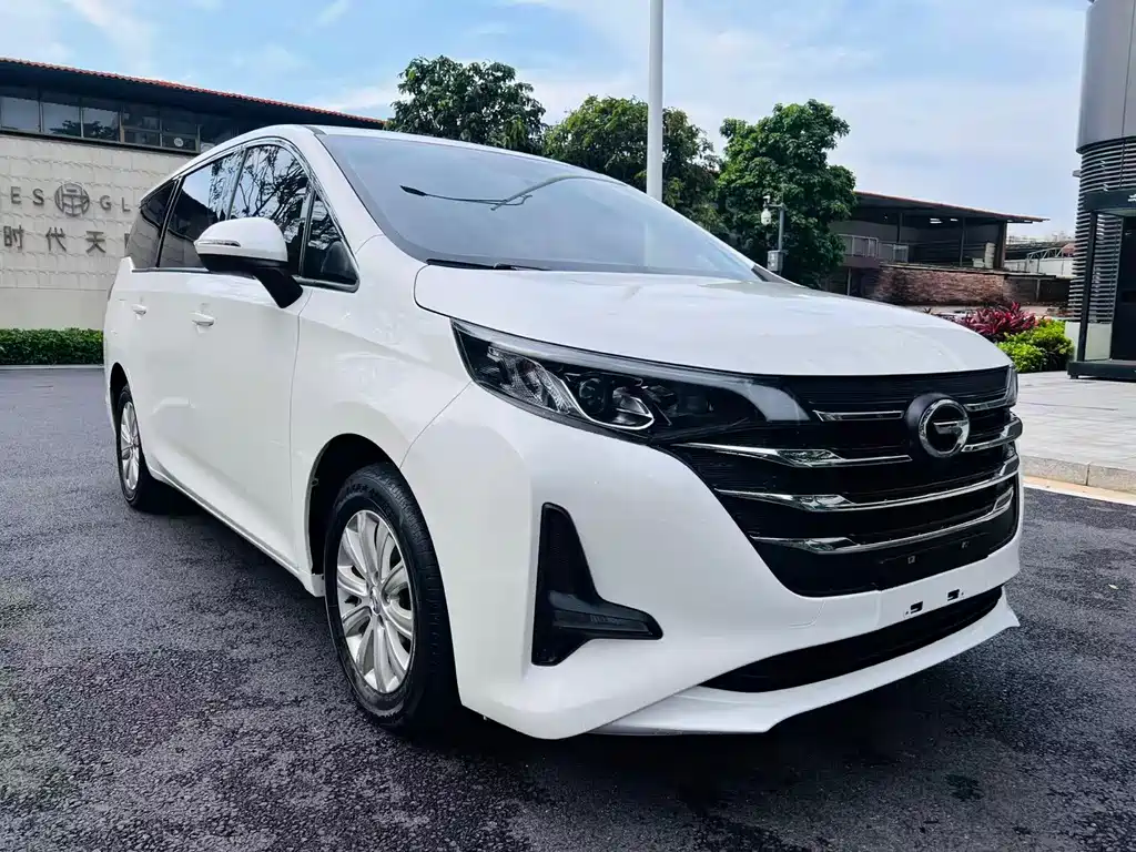 GAC Trumpchi M6 270 T DCT Luxury (7-seat) CN-VI