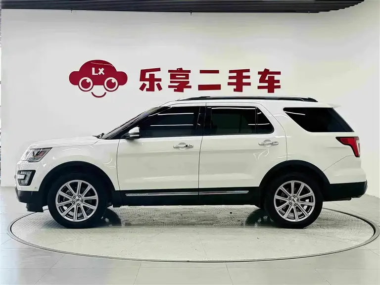 Ford Explorer (Import) 2.3 T Elite