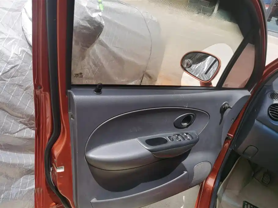 Lechi Facelift 1.0 L Manual P-TEC Comfort