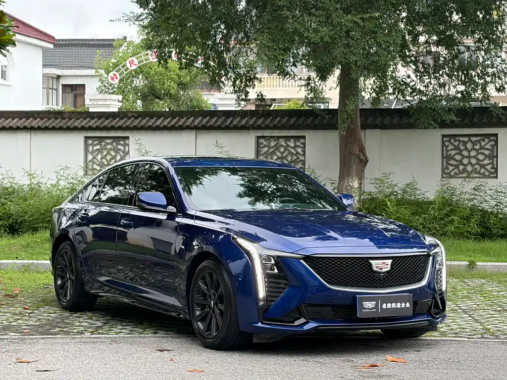 Cadillac CT5 28 T Distinguished