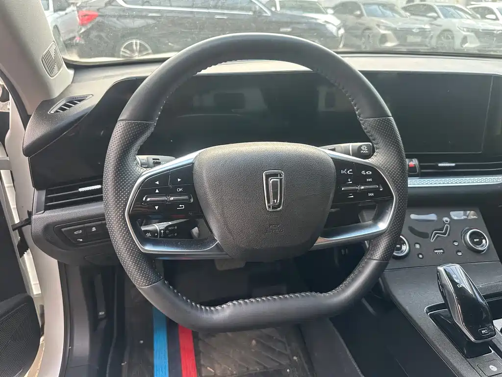 Besturn B70 1.5 T Auto 15 th Anniversary Classic