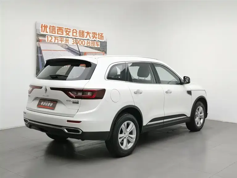 Renault Koleos 2.0 L 2 WD Leading