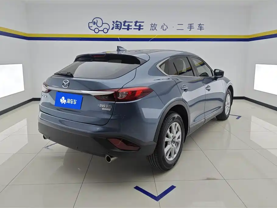 Mazda CX-4 马自达CX-4 2018款 2.0 L 自动两驱蓝天活力版 国VI