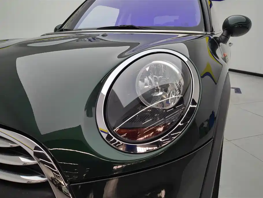 MINI 1.5 T ONE PLUS